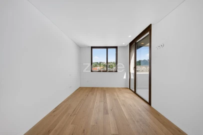 Apartamento T4 para Venda em Marrazes e Barosa