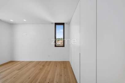 Apartamento T4 para Venda em Marrazes e Barosa
