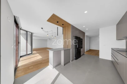 Apartamento T4 para Venda em Marrazes e Barosa