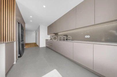 Apartamento T4 para Venda em Marrazes e Barosa