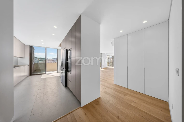 Apartamento T4 para Venda em Marrazes e Barosa Foto 10