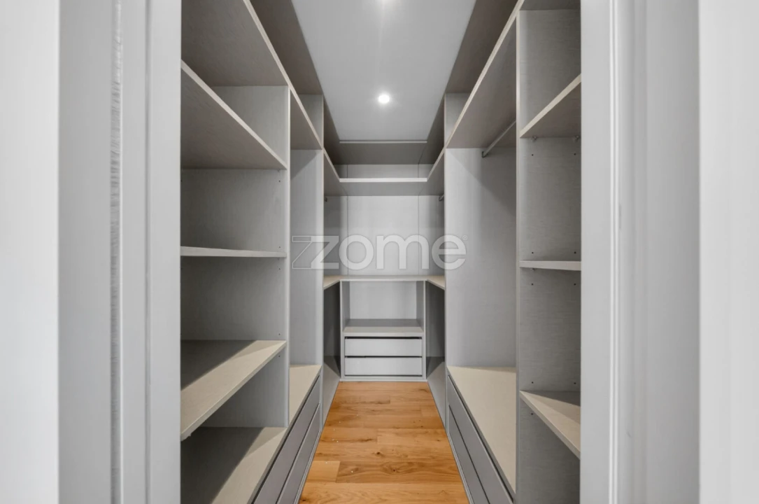 Apartamento T4 para Venda em Marrazes e Barosa Foto 37