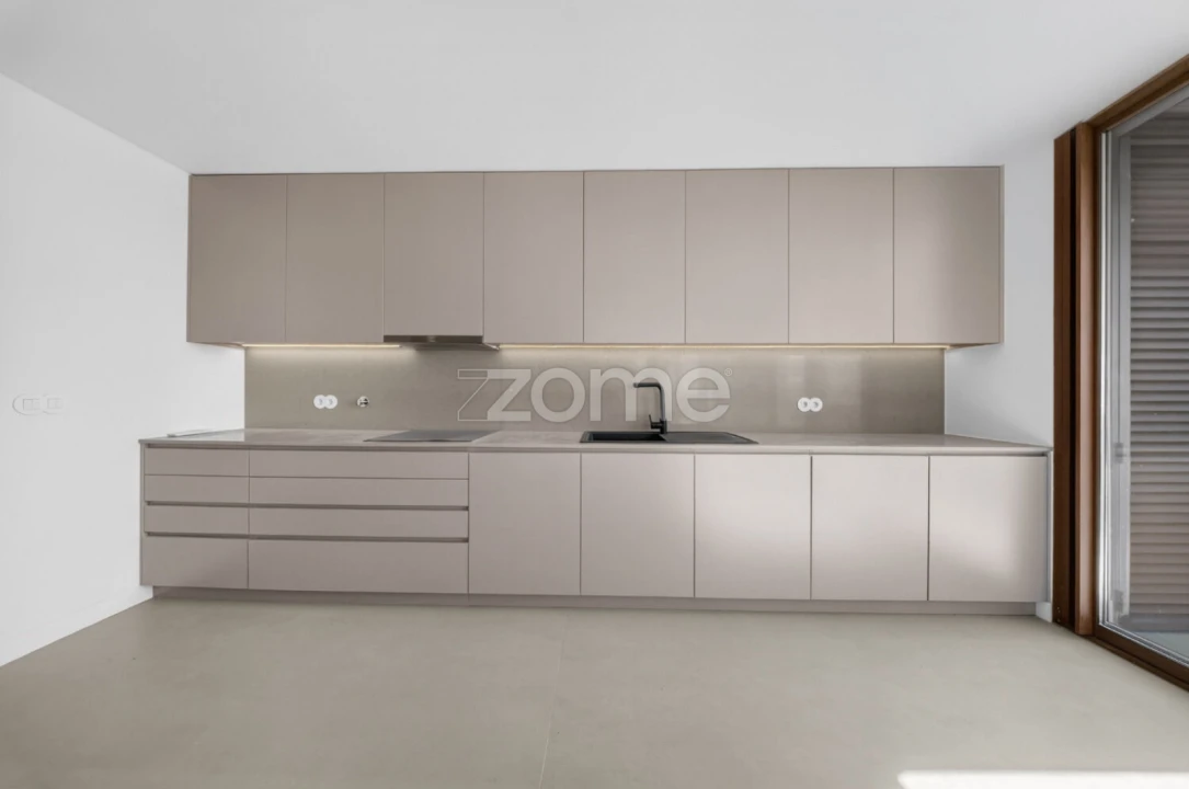 Apartamento T4 para Venda em Marrazes e Barosa Foto 14