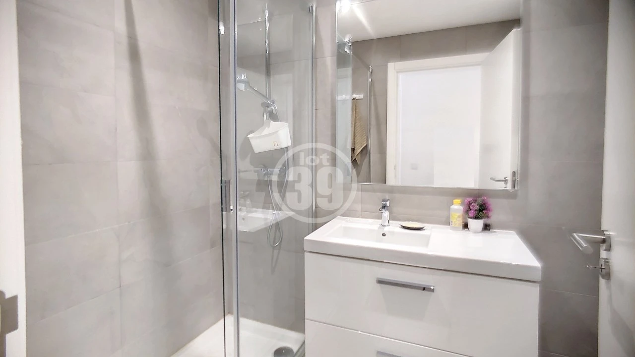 Apartamento T1 para Venda em Albufeira e Olhos de Água Foto 17