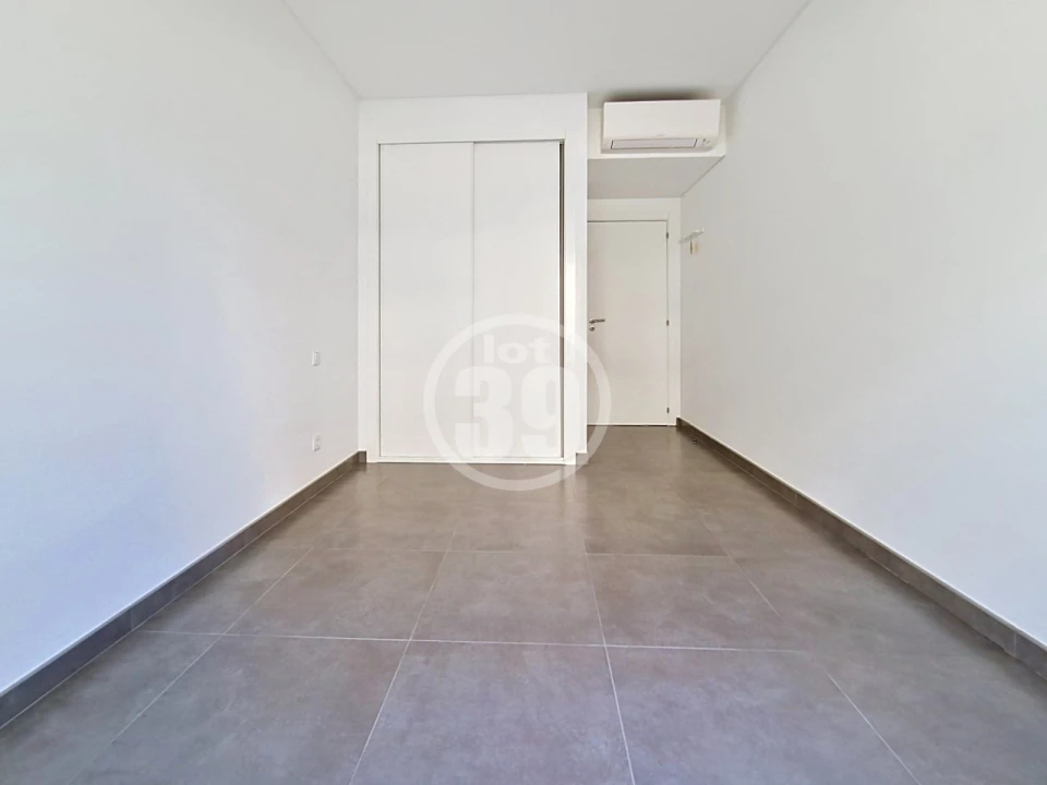 Apartamento T1 para Venda em Albufeira e Olhos de Água Foto 18