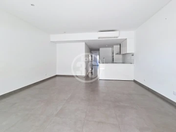 Apartamento T1 para Venda em Albufeira e Olhos de Água
