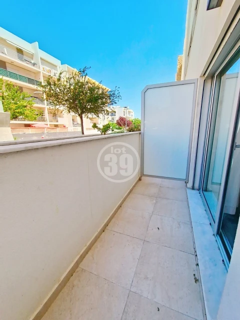 Apartamento T1 para Venda em Albufeira e Olhos de Água