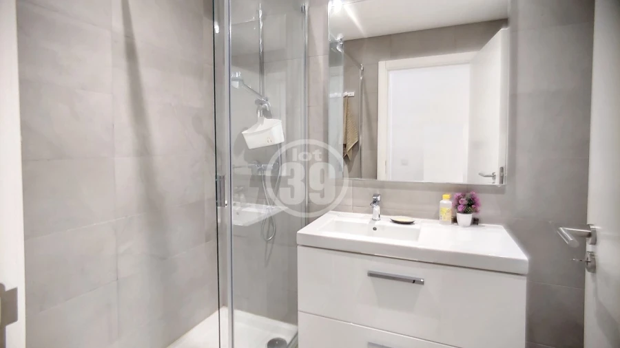 Apartamento T1 para Venda em Albufeira e Olhos de Água Foto 17