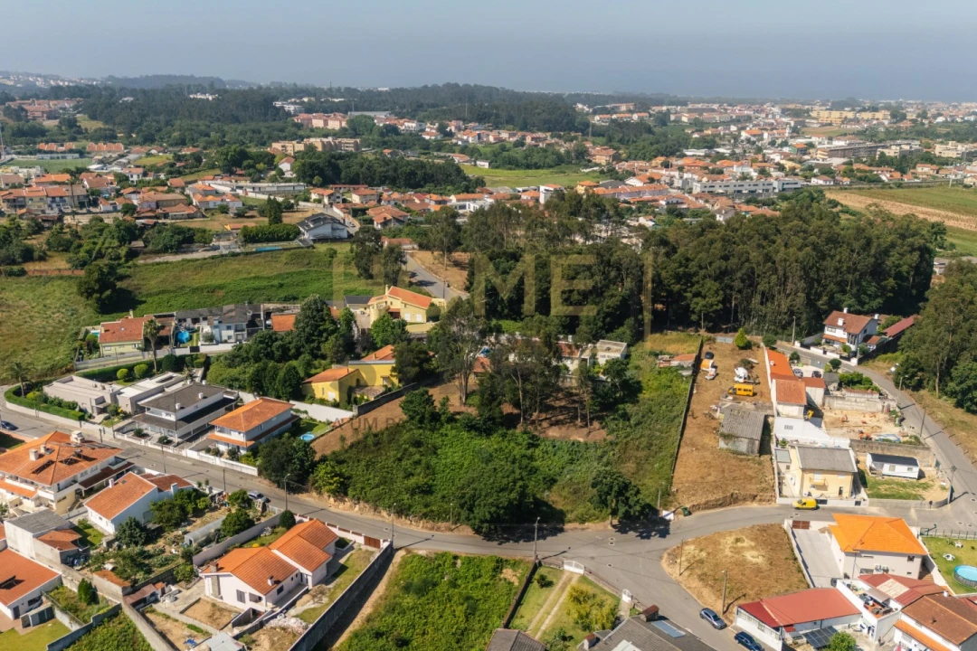 Terreno para Venda em Mafamude e Vilar do Paraíso Foto 4