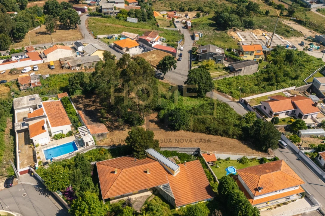 Terreno para Venda em Mafamude e Vilar do Paraíso Foto 12