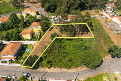 Terreno para Venda em Mafamude e Vilar do Paraíso