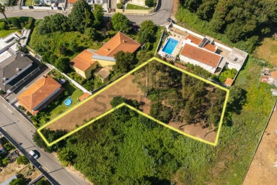 Terreno para Venda em Mafamude e Vilar do Paraíso