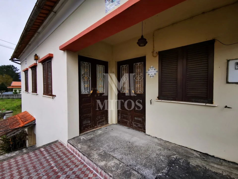 Moradia T4 para Venda em Geraz do Lima (Santa Maria, Santa Leocádia, Moreira), Deão Foto 5
