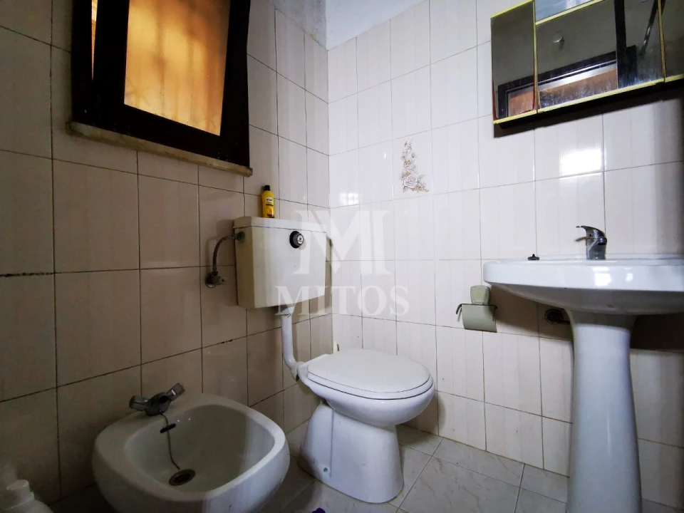 Moradia T4 para Venda em Geraz do Lima (Santa Maria, Santa Leocádia, Moreira), Deão Foto 16