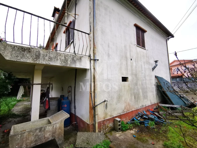 Moradia T4 para Venda em Geraz do Lima (Santa Maria, Santa Leocádia, Moreira), Deão Foto 4
