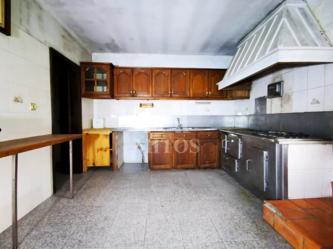 Moradia T4 para Venda em Geraz do Lima (Santa Maria, Santa Leocádia, Moreira), Deão Foto 6