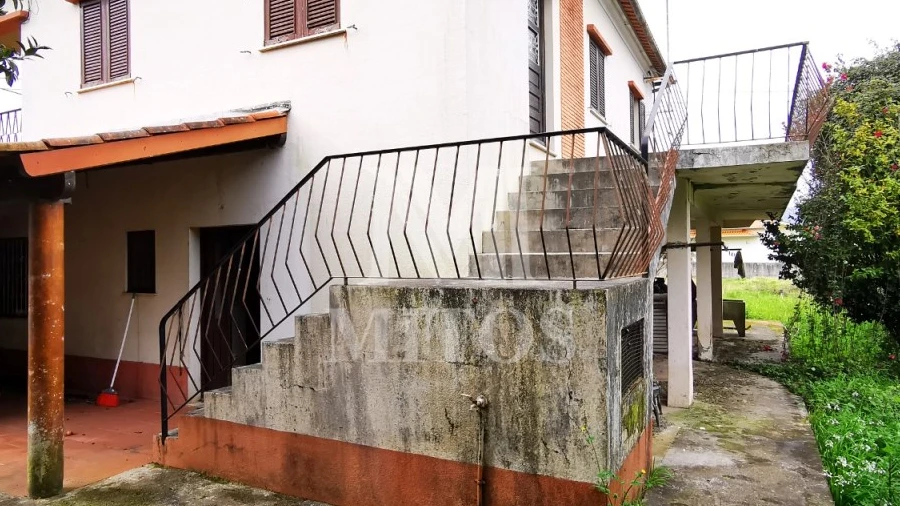 Moradia T4 para Venda em Geraz do Lima (Santa Maria, Santa Leocádia, Moreira), Deão