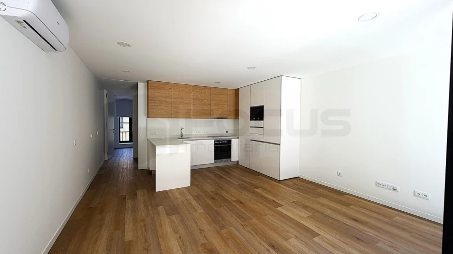 Apartamento T1 para Venda em Glória e Vera Cruz Foto 7