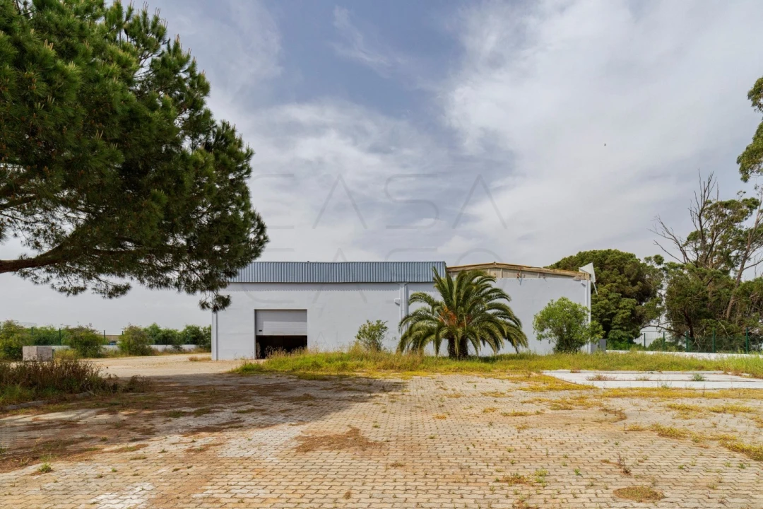 Armazém para Venda em Sado Foto 1