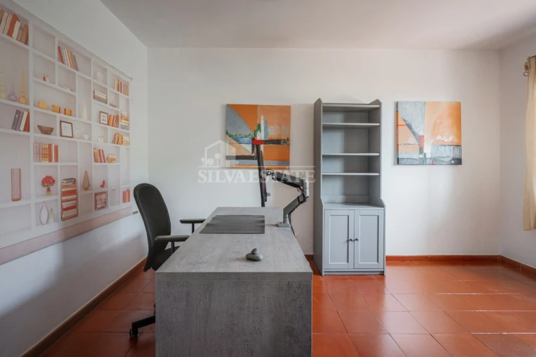 Moradia T3 para Venda em Caniço Foto 32