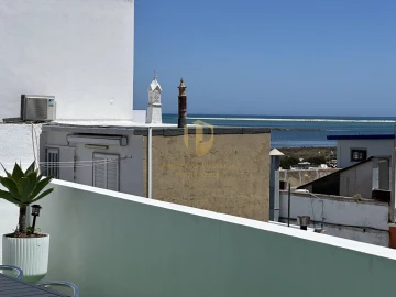 Moradia T3 para Venda em Moncarapacho e Fuseta