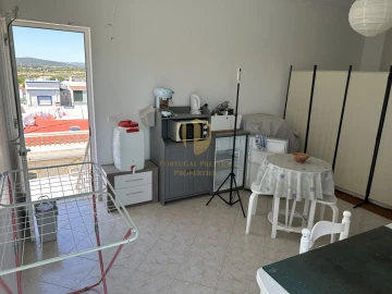 Moradia T3 para Venda em Moncarapacho e Fuseta