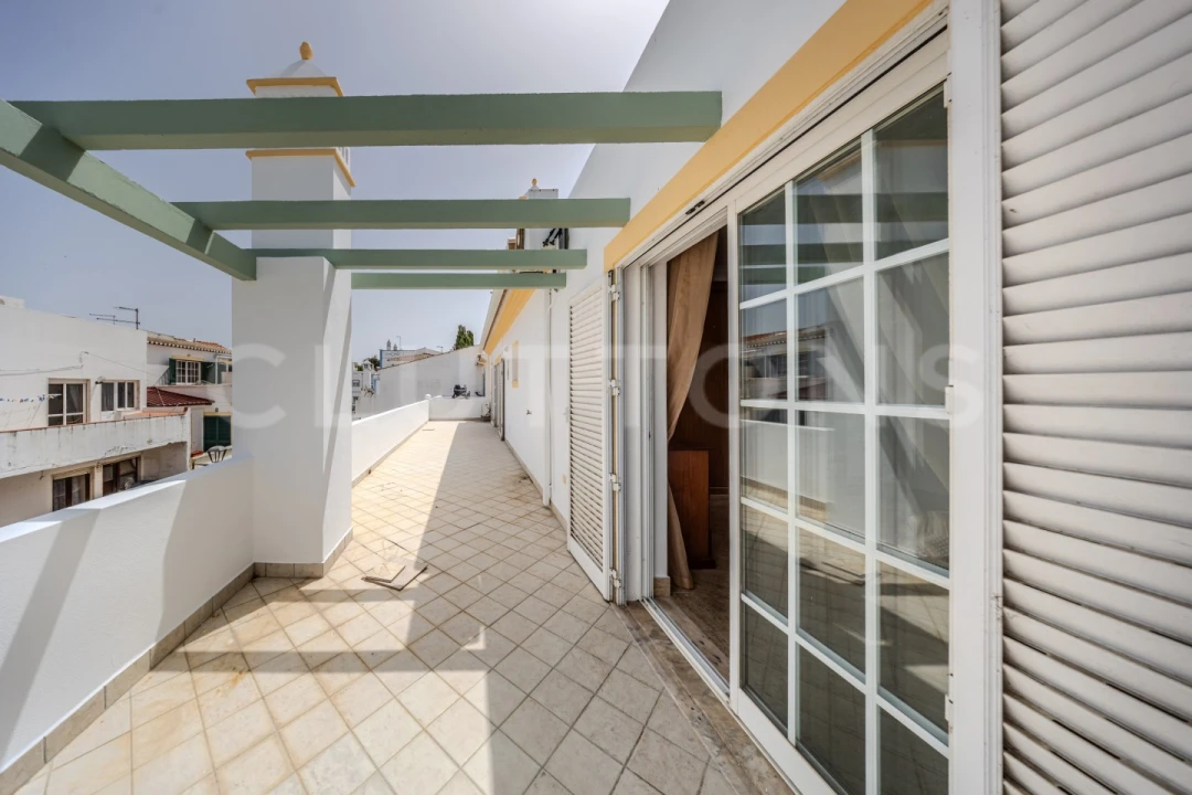 Apartamento T3 para Venda em Guia Foto 2