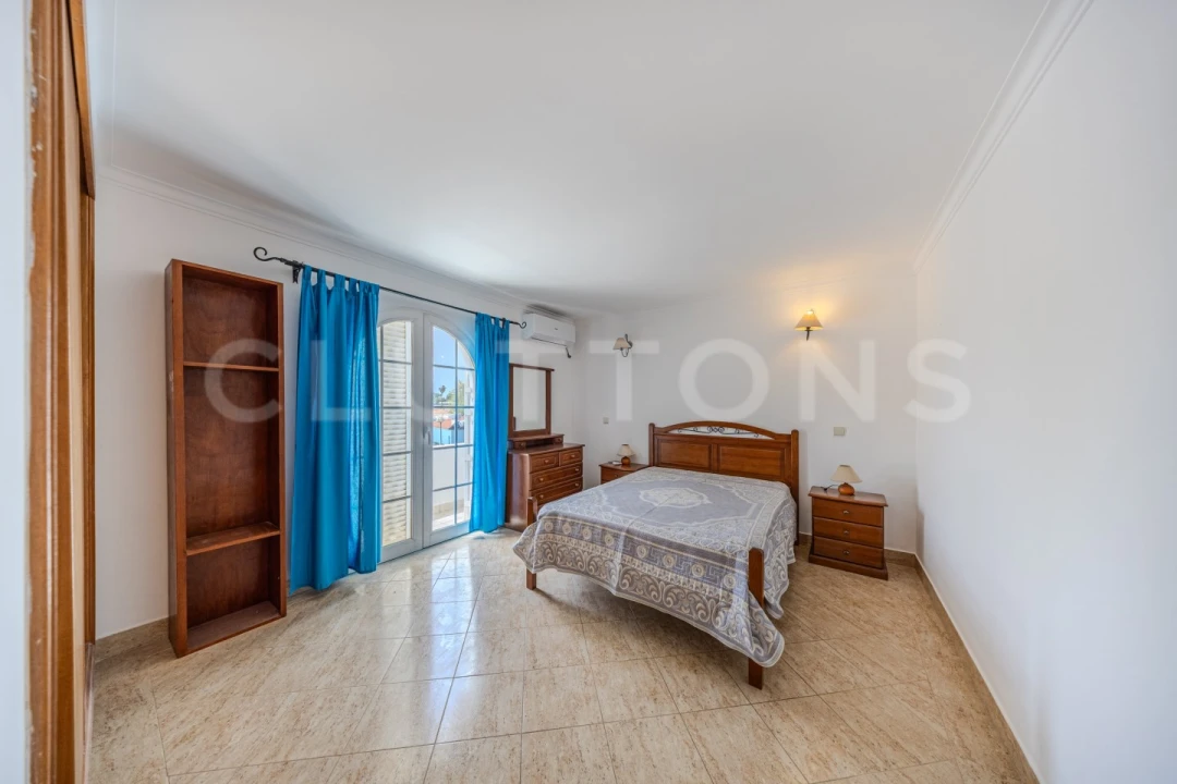 Apartamento T3 para Venda em Guia Foto 16