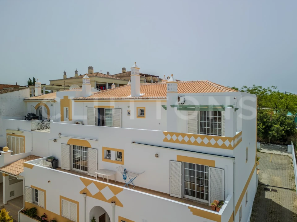 Apartamento T3 para Venda em Guia Foto 19