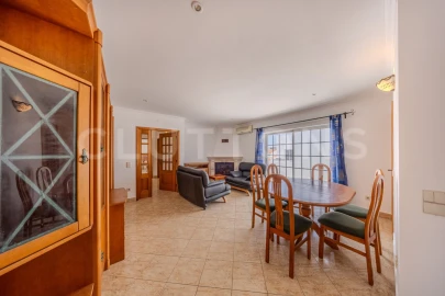 Apartamento T3 para Venda em Guia
