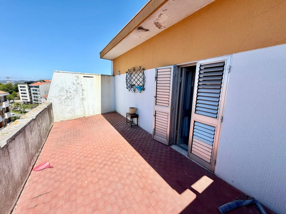 Apartamento T2 para Venda em Bonfim Foto 1