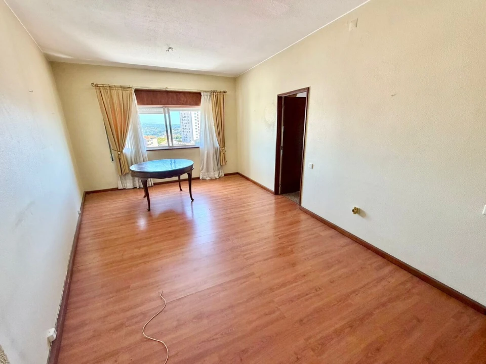 Apartamento T2 para Venda em Bonfim Foto 2
