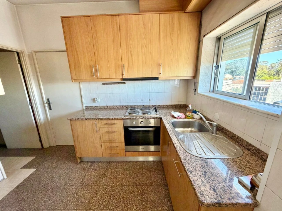 Apartamento T2 para Venda em Bonfim Foto 7