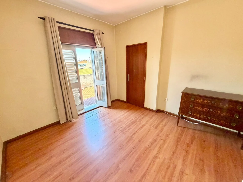 Apartamento T2 para Venda em Bonfim Foto 19