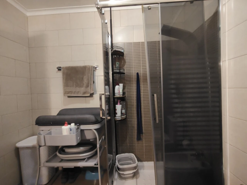 Apartamento T2 para Venda em Massamá e Monte Abraão Foto 12