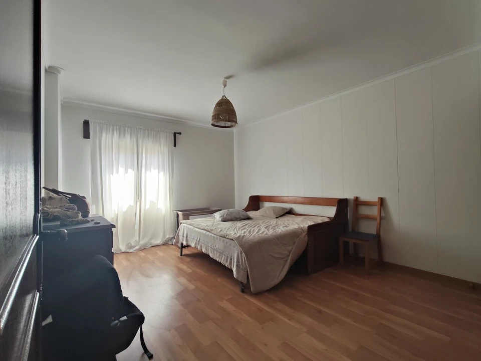Apartamento T2 para Venda em Massamá e Monte Abraão Foto 8