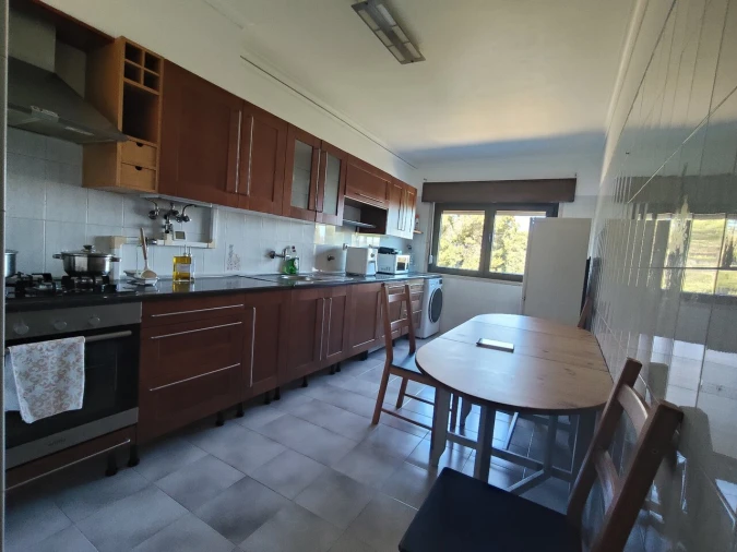 Apartamento T2 para Venda em Massamá e Monte Abraão Foto 18