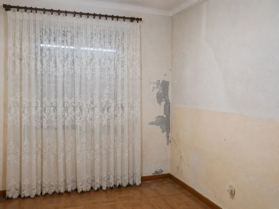 Moradia T2 para Venda em Chãos Foto 10