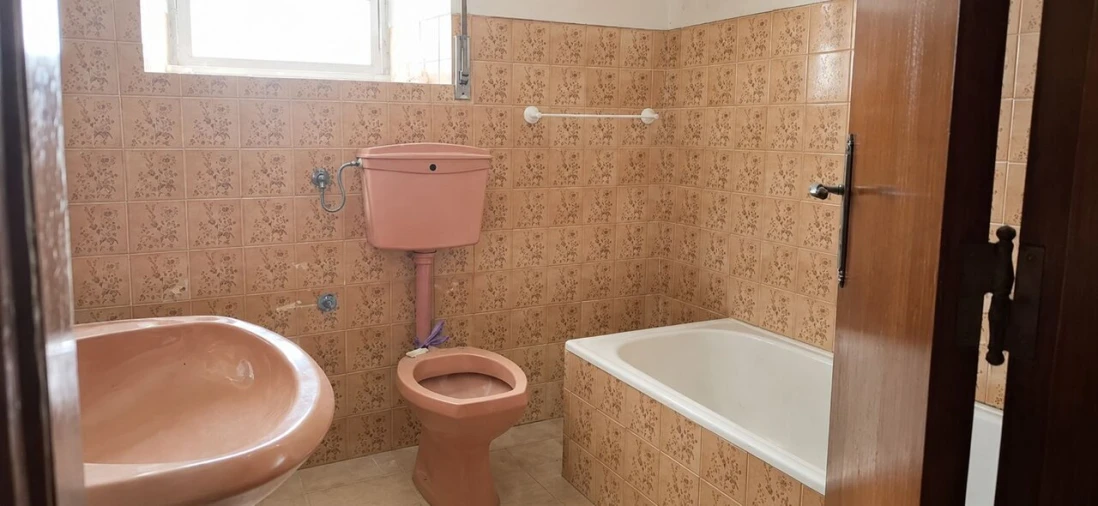 Moradia T2 para Venda em Chãos Foto 11