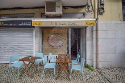 Loja para Arrendamento em Campolide