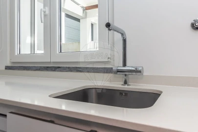 Moradia T3 para Venda em Fernao Ferro