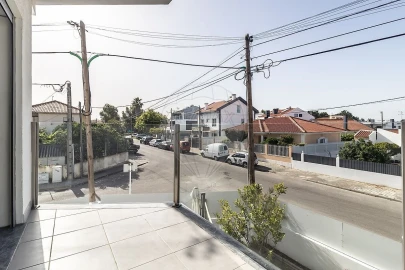 Moradia T3 para Venda em Fernao Ferro