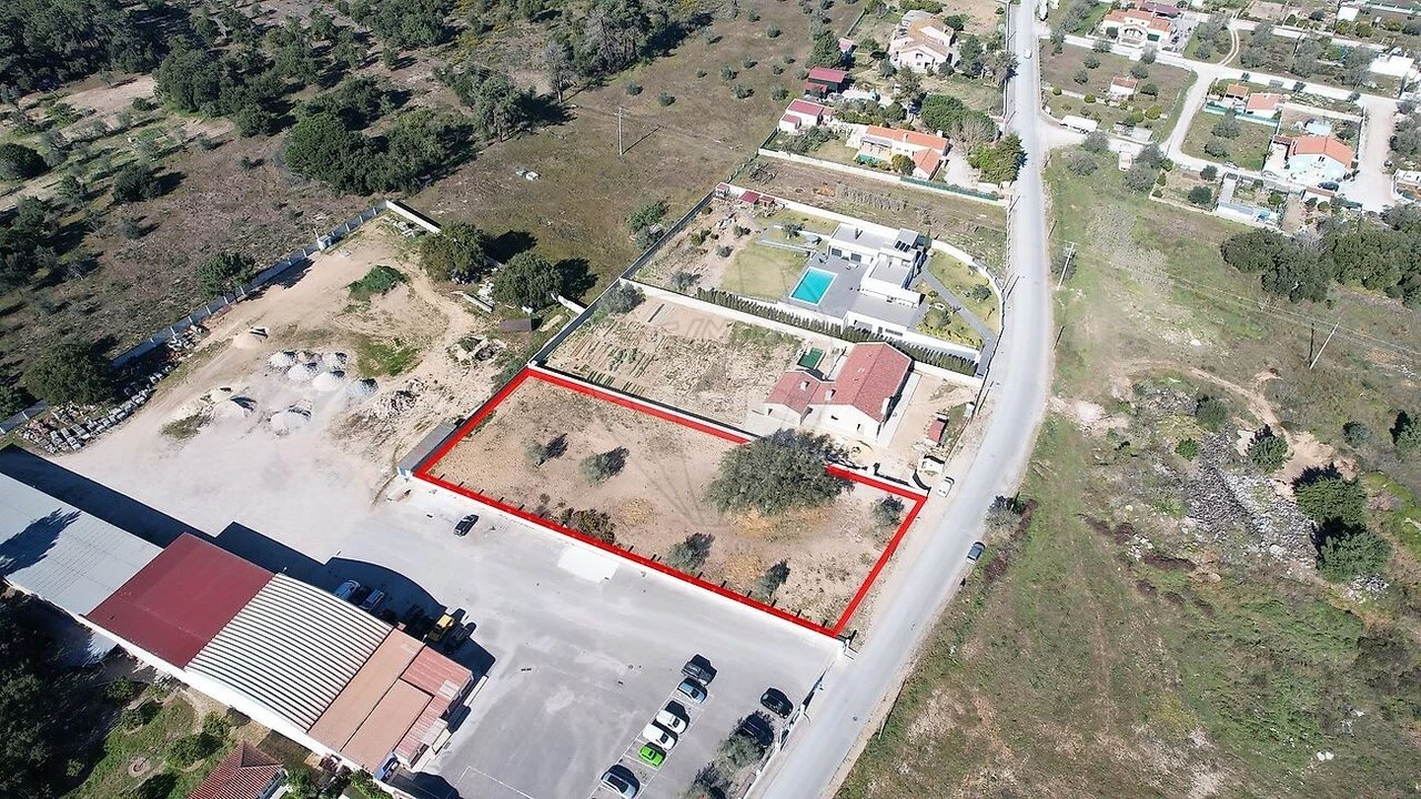 Terreno para Venda em Azeitão (São Lourenço e São Simão) Foto 3