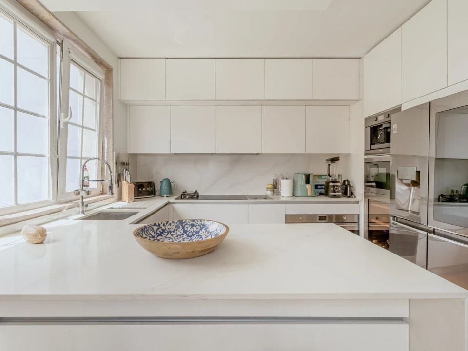 Apartamento T6 para Venda em Parque das Nações Foto 6
