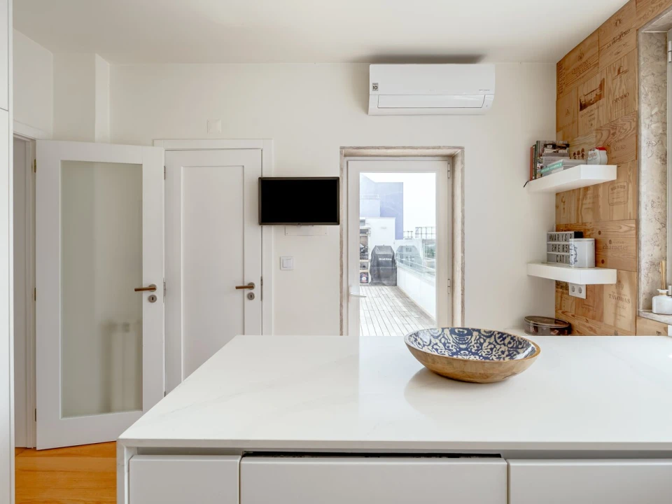Apartamento T6 para Venda em Parque das Nações Foto 19