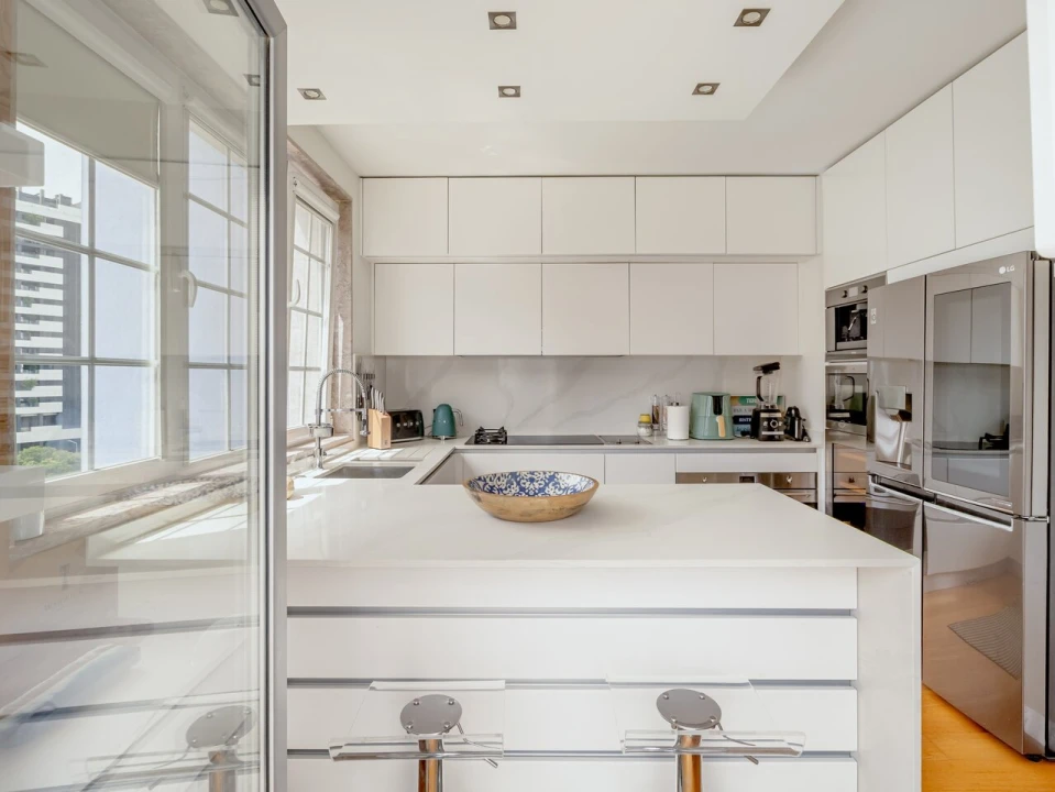 Apartamento T6 para Venda em Parque das Nações Foto 21