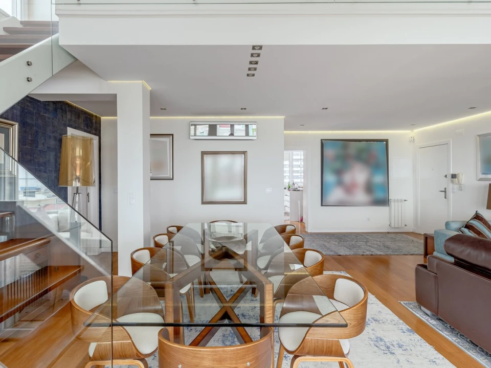 Apartamento T6 para Venda em Parque das Nações Foto 16