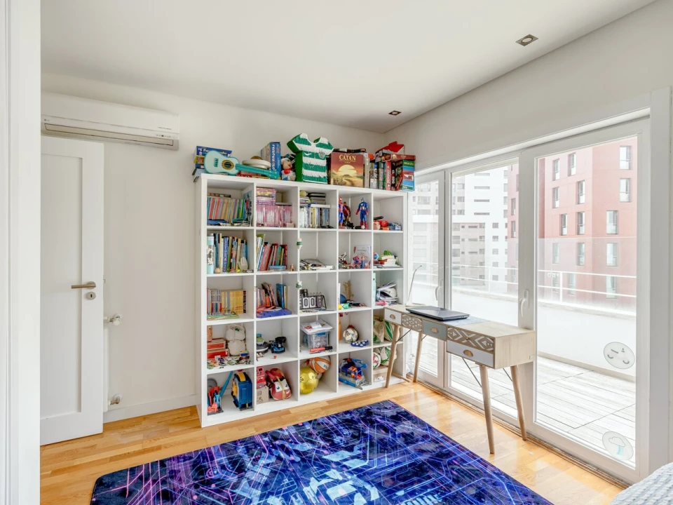 Apartamento T6 para Venda em Parque das Nações Foto 50