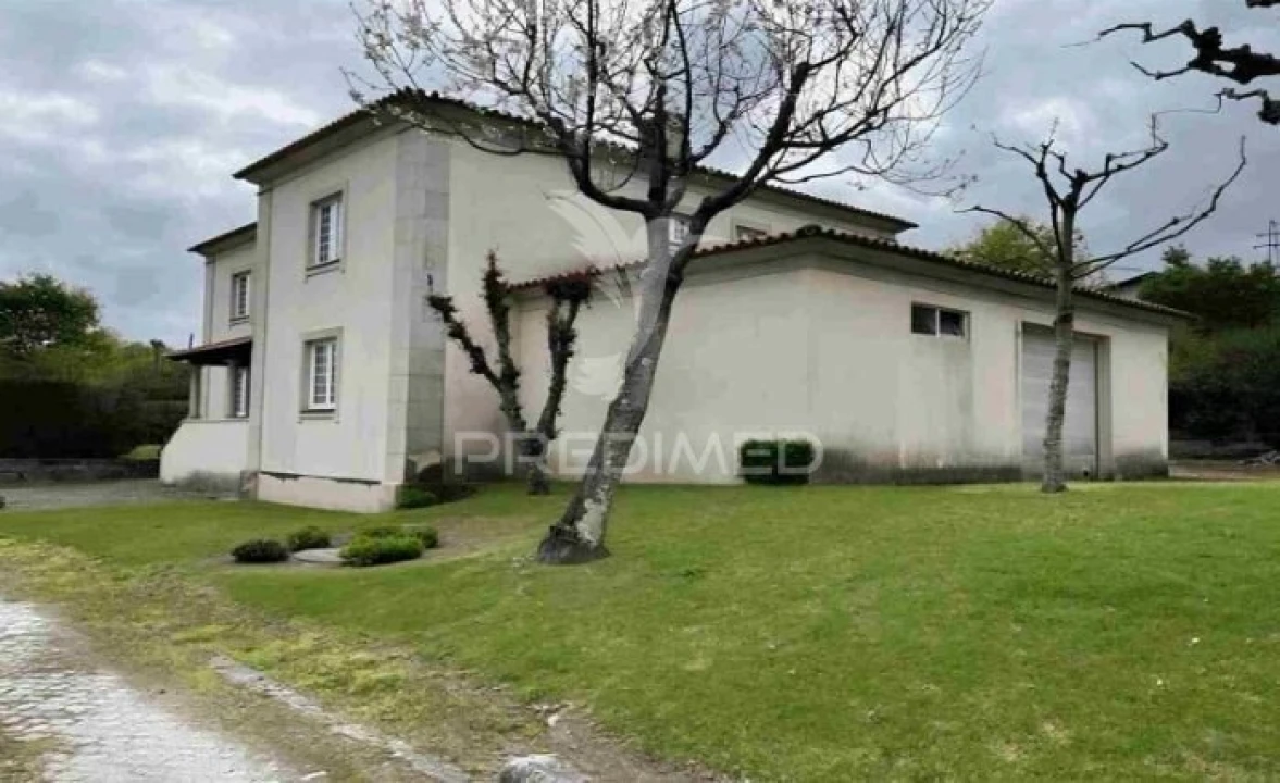 Quinta T0 para Venda em Povoa de Lanhoso (N. Senhora do Amparo) Foto 1