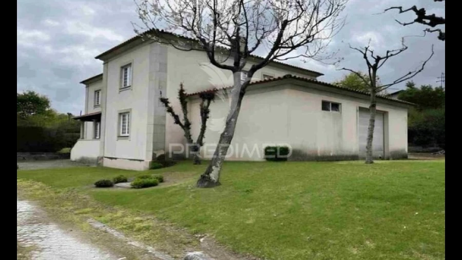 Quinta T0 para Venda em Povoa de Lanhoso (N. Senhora do Amparo)
